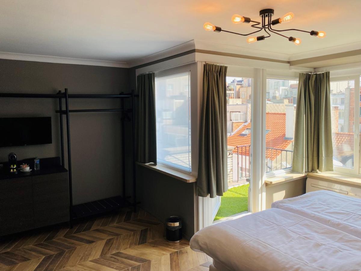 Prado Next Door Hotel